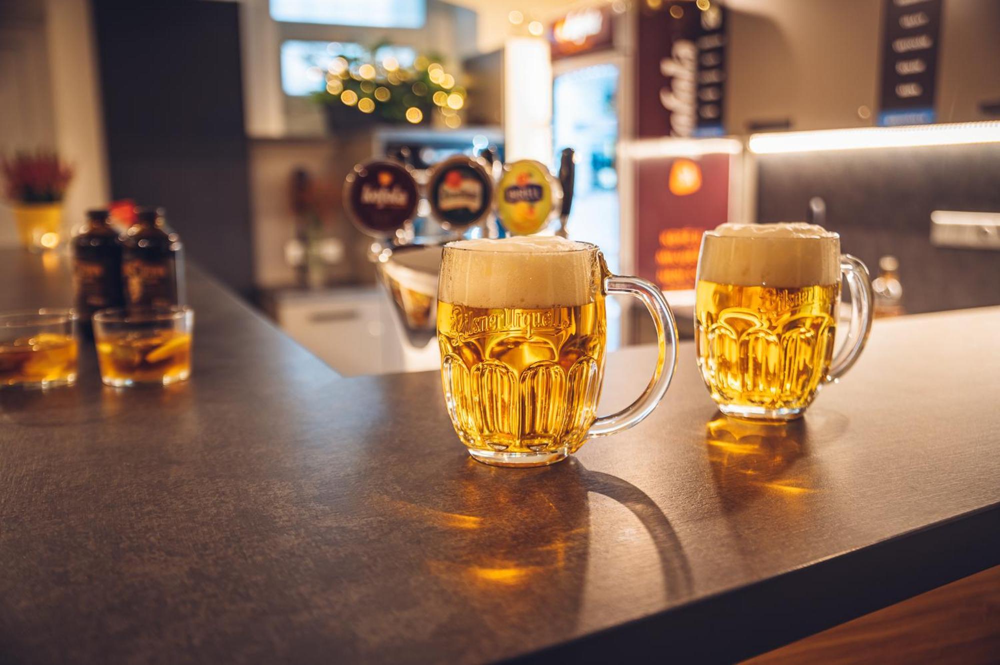 Dobre Misto Hotel Krnov Luaran gambar