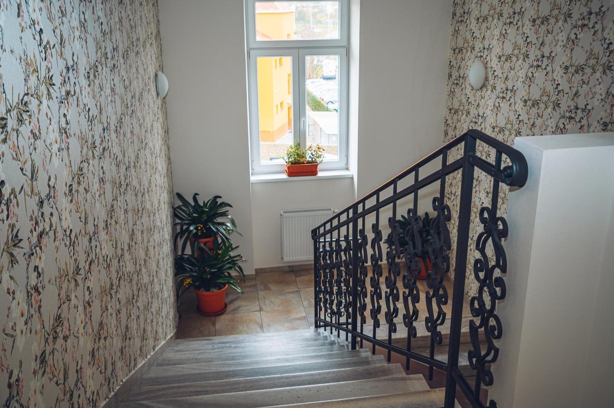 Dobre Misto Hotel Krnov Luaran gambar