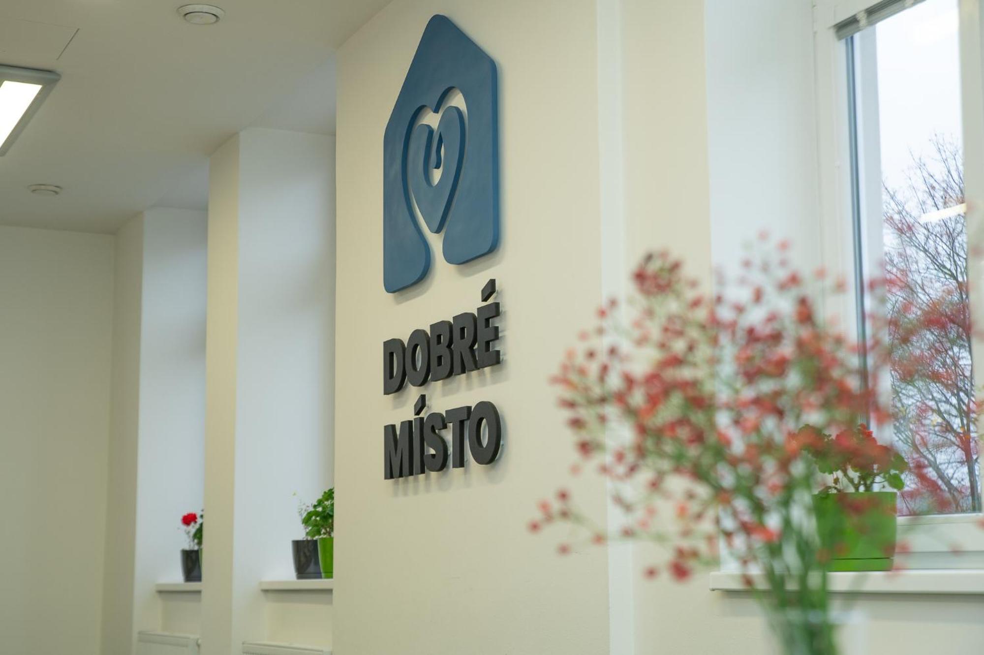 Dobre Misto Hotel Krnov Luaran gambar
