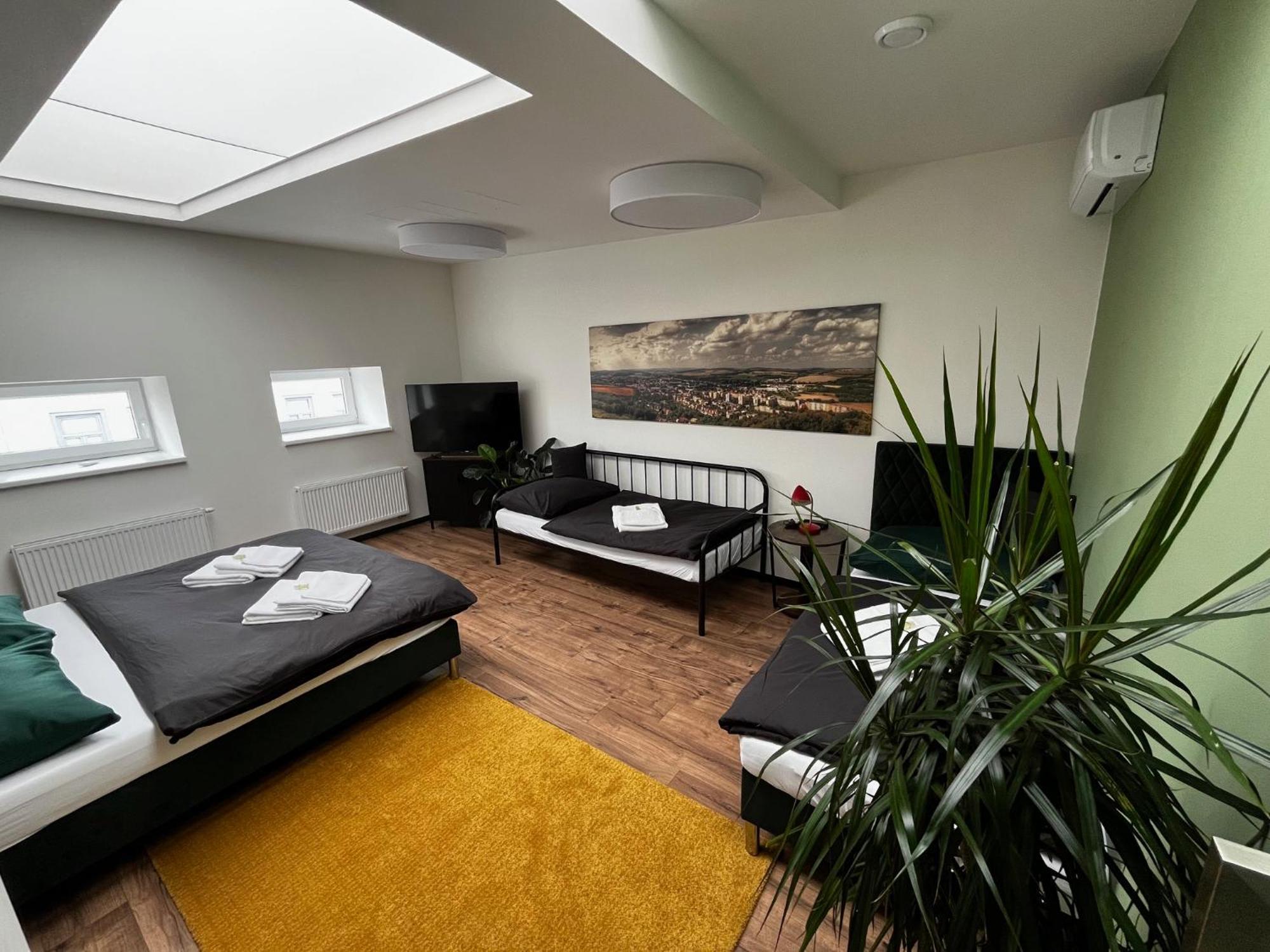 Dobre Misto Hotel Krnov Luaran gambar