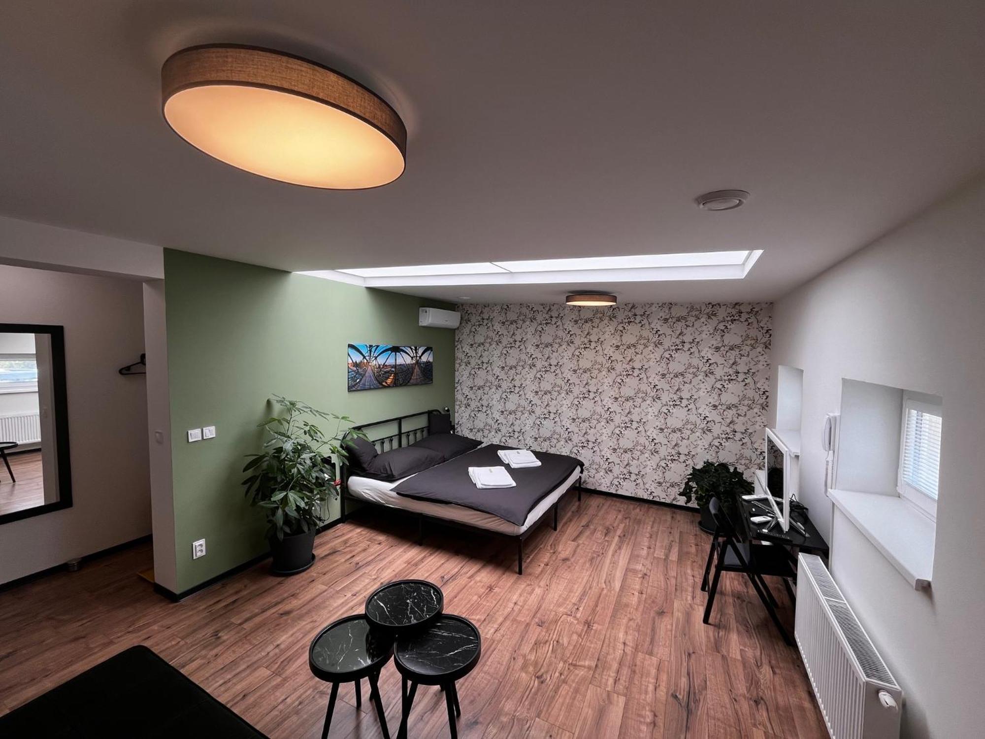 Dobre Misto Hotel Krnov Luaran gambar