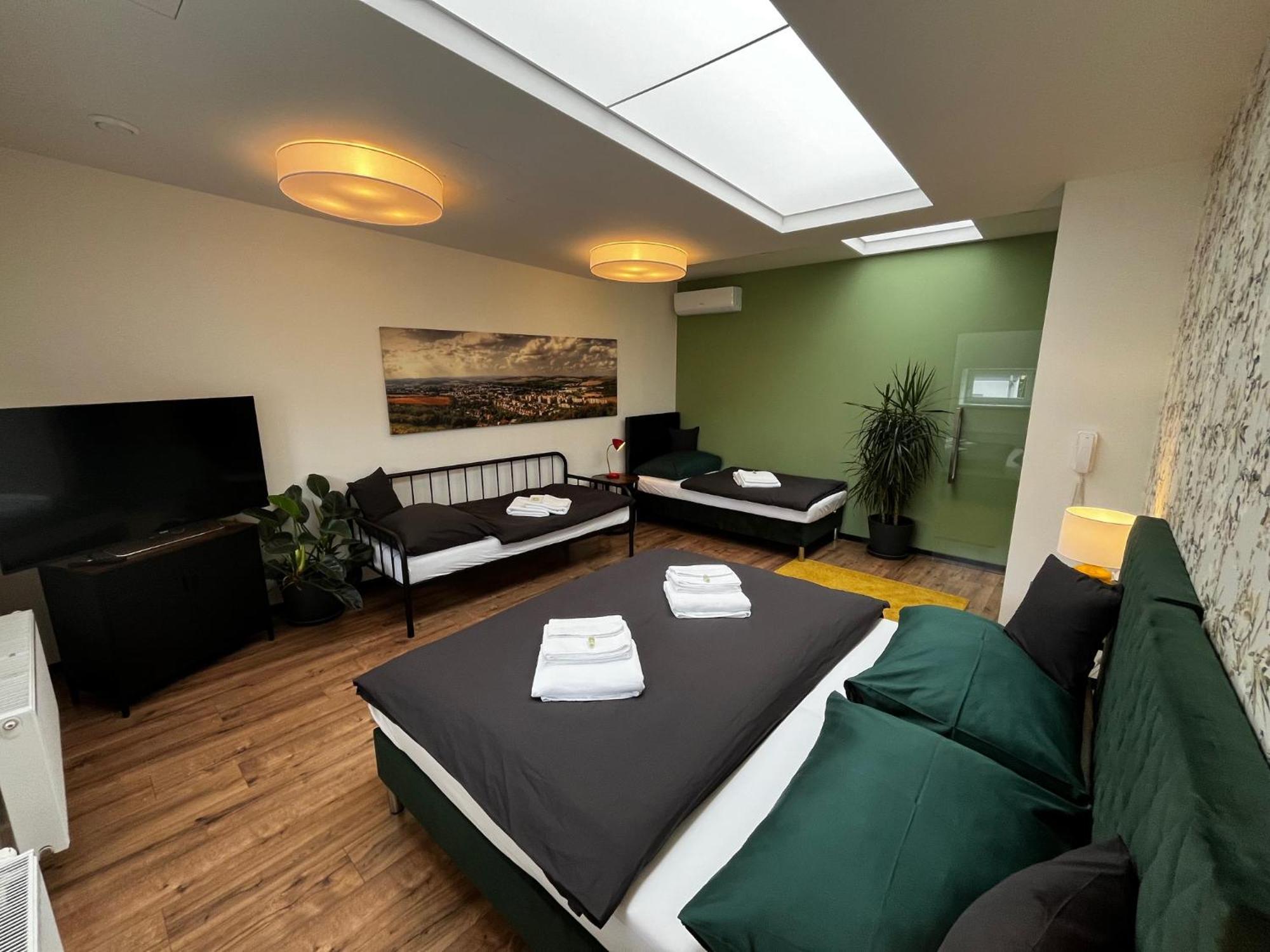 Dobre Misto Hotel Krnov Luaran gambar